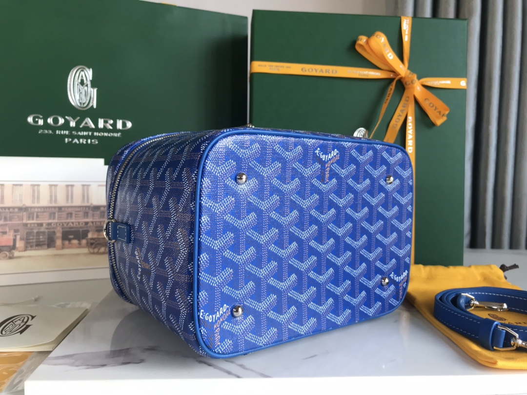 Goyard MUSEVAPMLTY01CL03P Muse Vanity Case PM Bag Blue - Default Title - View 4
