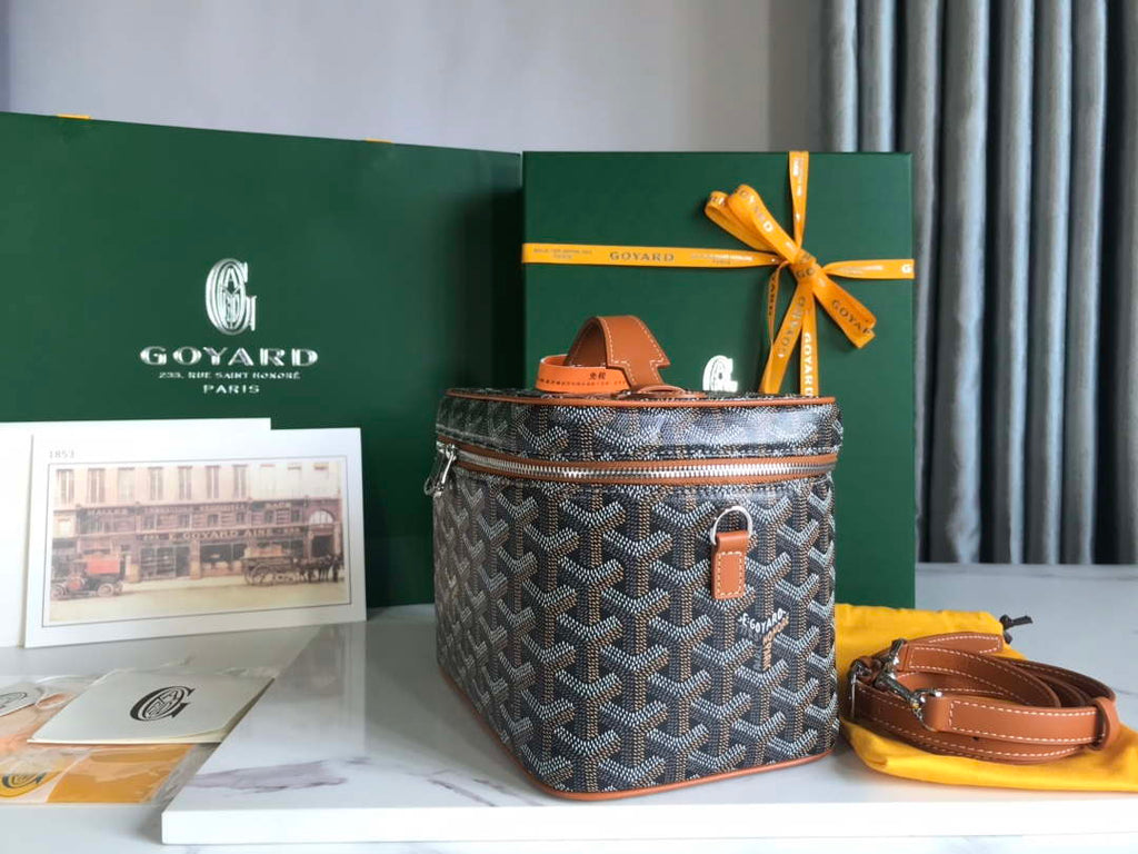 Goyard MUSEVAPMLTY01CL03P Muse Vanity Case PM Bag Brown & Black