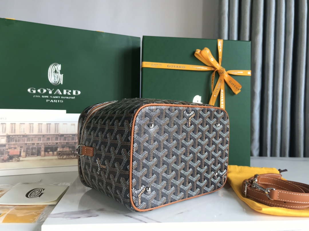 Goyard MUSEVAPMLTY01CL03P Muse Vanity Case PM Bag Brown & Black - Default Title - View 4