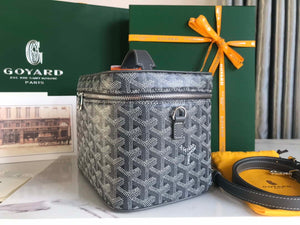 Goyard MUSEVAPMLTY01CL03P Muse Vanity Case PM Bag Gray - Default Title - View 2