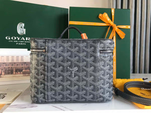 Goyard MUSEVAPMLTY01CL03P Muse Vanity Case PM Bag Gray - Default Title - View 3