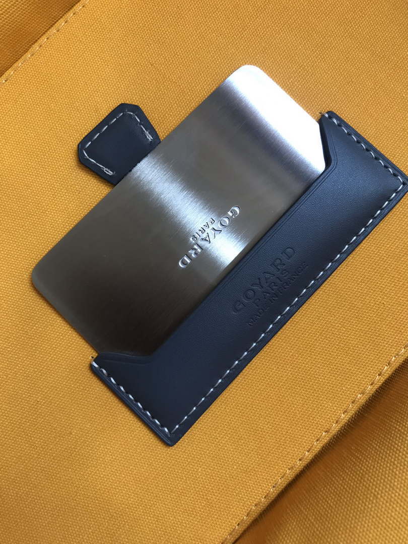 Goyard MUSEVAPMLTY01CL03P Muse Vanity Case PM Bag Gray