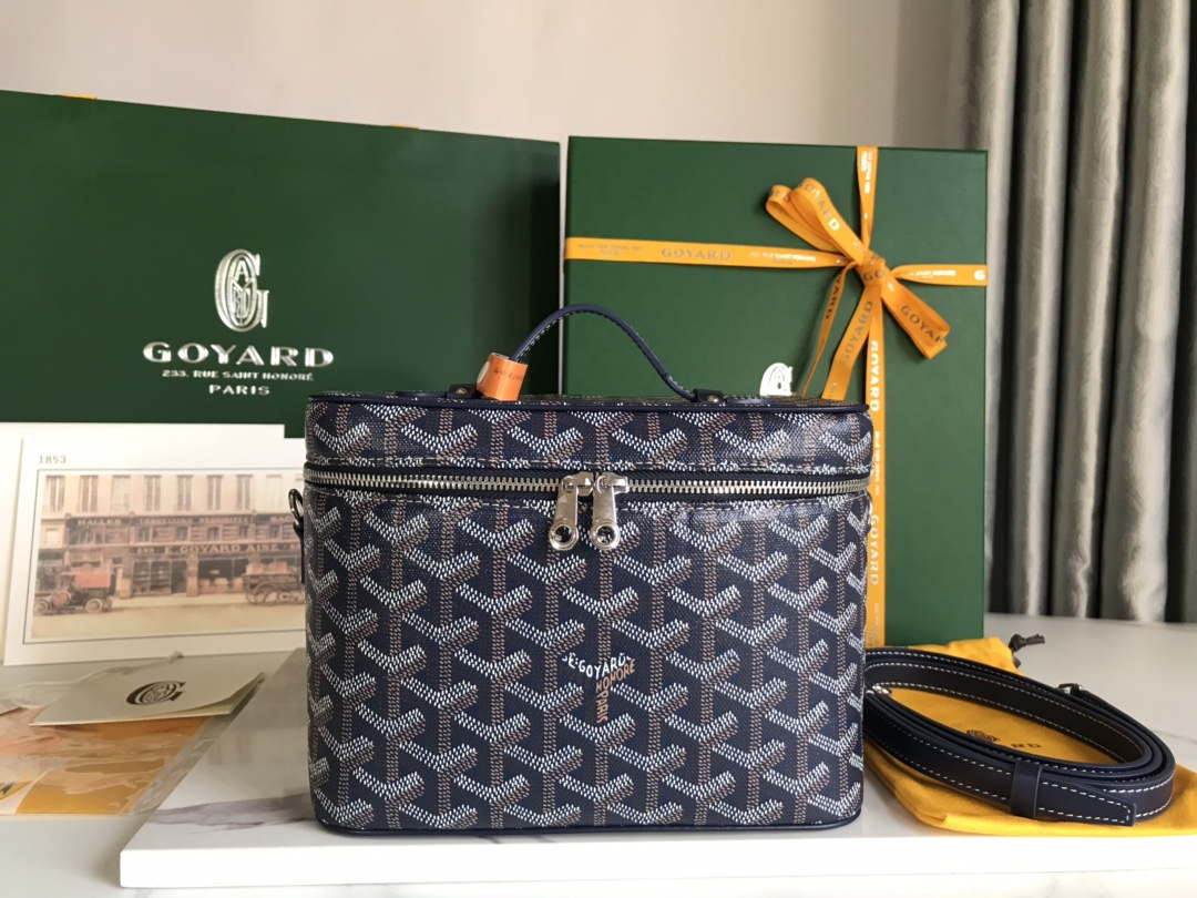 Goyard MUSEVAPMLTY01CL03P Muse Vanity Case PM Bag Black - Default Title - View 2