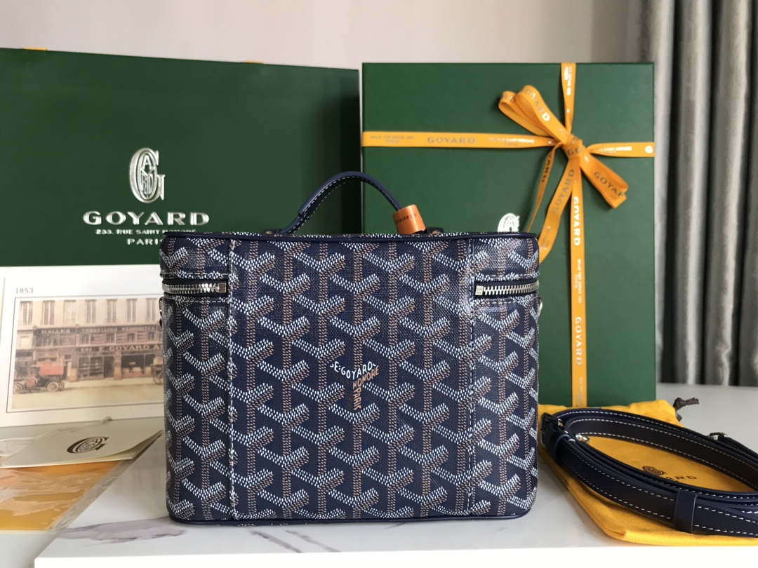 Goyard MUSEVAPMLTY01CL03P Muse Vanity Case PM Bag Black