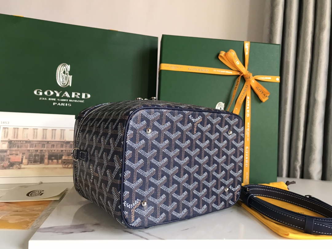 Goyard MUSEVAPMLTY01CL03P Muse Vanity Case PM Bag Navy Blue