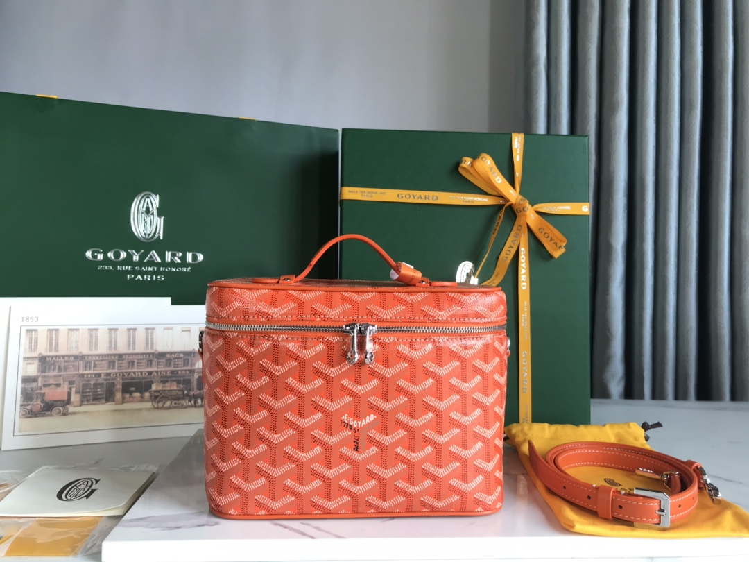 Goyard MUSEVAPMLTY01CL03P Muse Vanity Case PM Bag Orange Red - Default Title - View 1