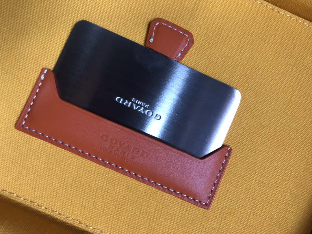 Goyard MUSEVAPMLTY01CL03P Muse Vanity Case PM Bag Orange Red - Default Title - View 6