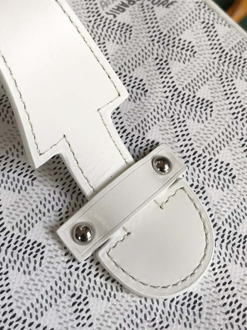 Goyard MUSEVAPMLTY01CL03P Muse Vanity Case PM Bag White - Default Title - View 6