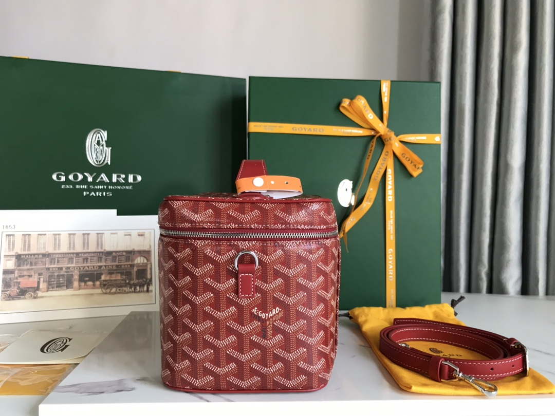 Goyard MUSEVAPMLTY01CL03P Muse Vanity Case PM Bag Red