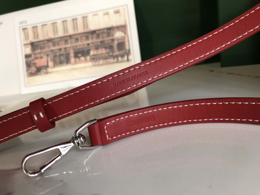 Goyard MUSEVAPMLTY01CL03P Muse Vanity Case PM Bag Red