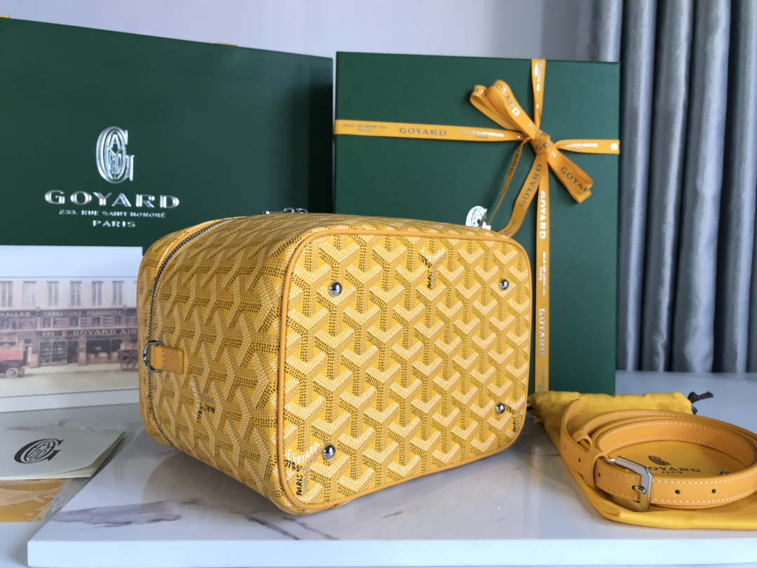 Goyard MUSEVAPMLTY01CL03P Muse Vanity Case PM Bag Yellow - Default Title - View 3
