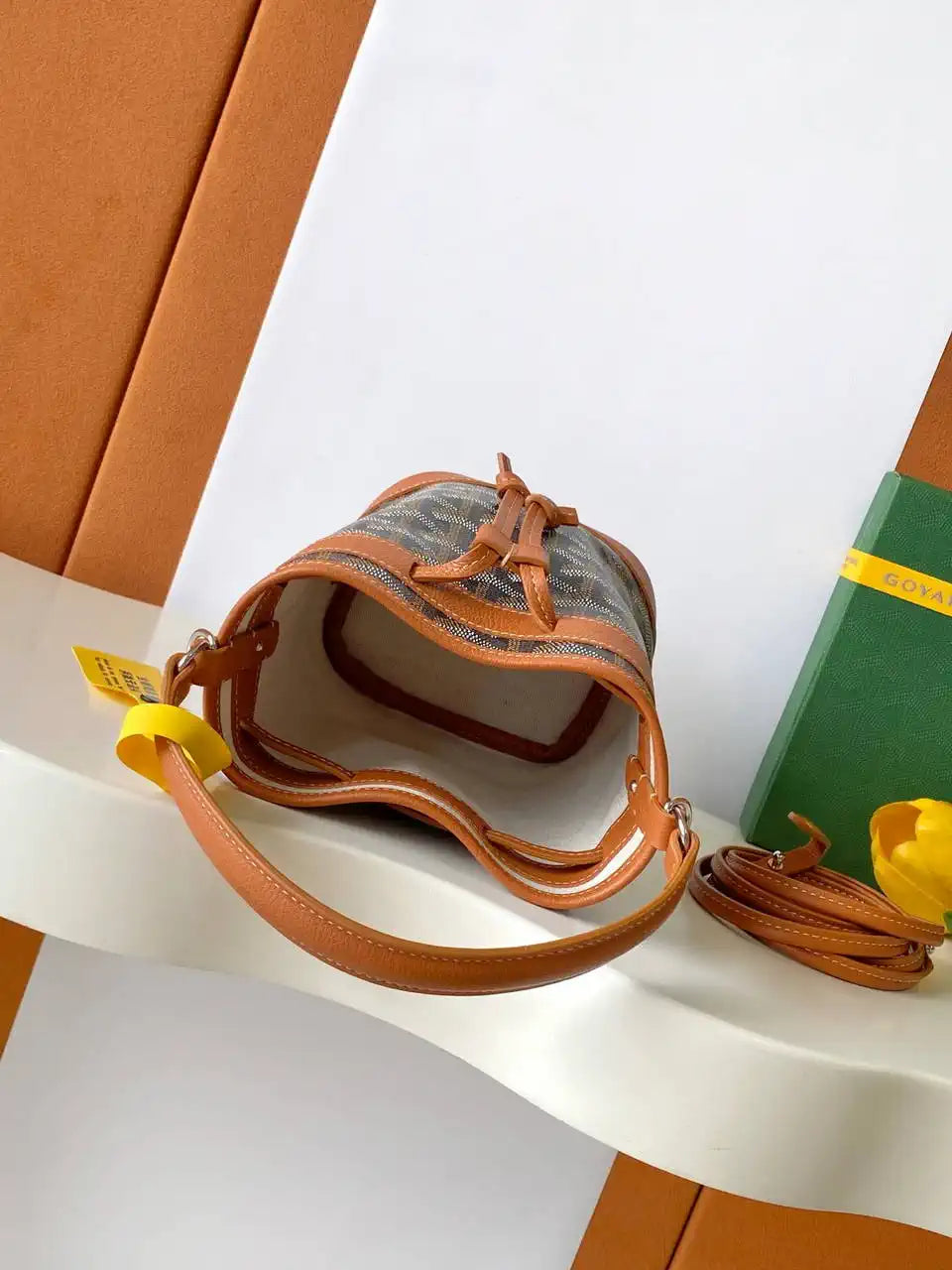 Goyard PEFLOTMINTY01CL03P Petit Flot Mini bucket bag Gy9022