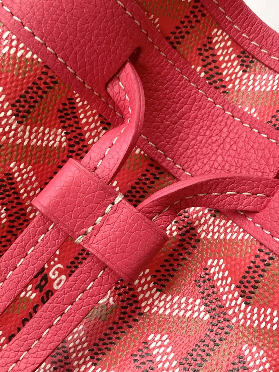 Goyard PEFLOTMINTY01CL03P Petit Flot Mini bucket bag Gy9024