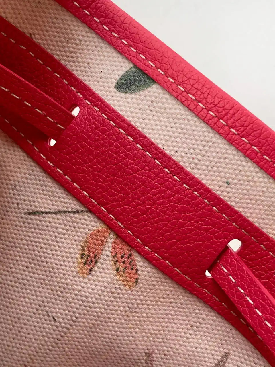 Goyard PEFLOTMINTY01CL03P Petit Flot Mini bucket bag Gy9024