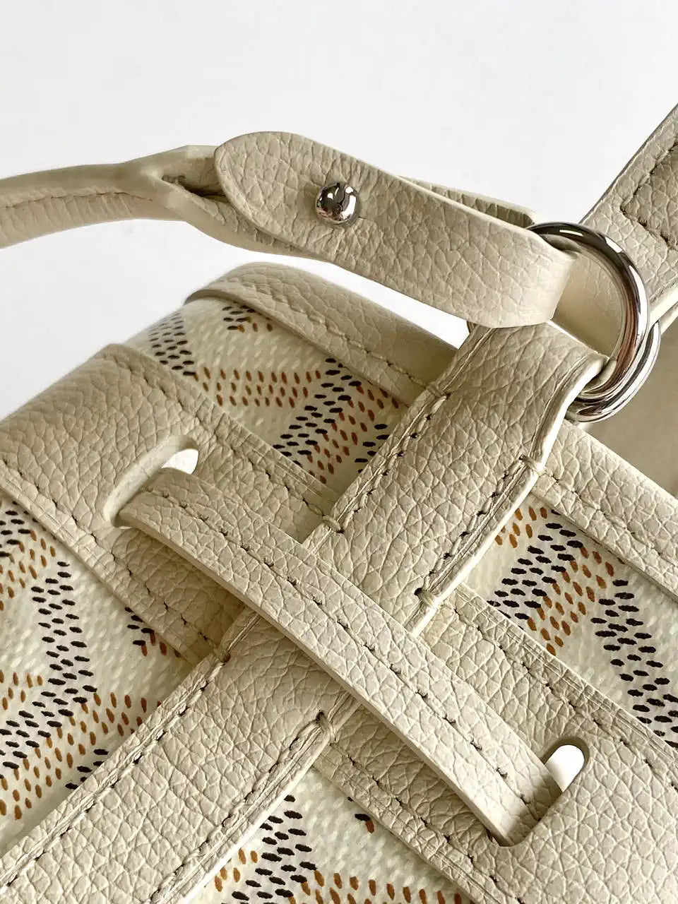 Goyard PEFLOTMINTY01CL03P Petit Flot Mini bucket bag Gy9014