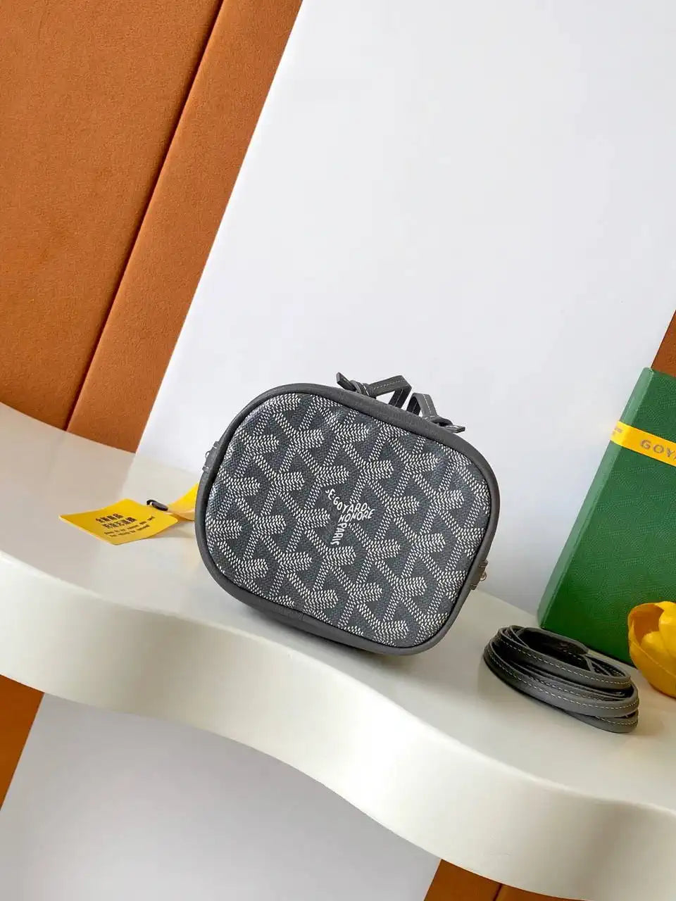 Goyard PEFLOTMINTY01CL03P Petit Flot Mini bucket bag Gy9015