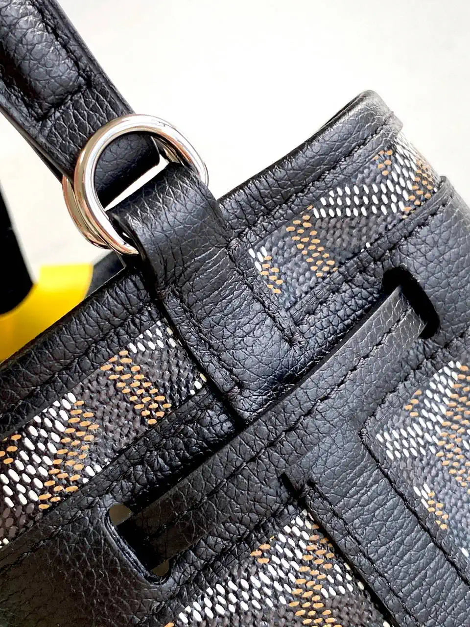 Goyard PEFLOTMINTY01CL03P Petit Flot Mini bucket bag Gy9019