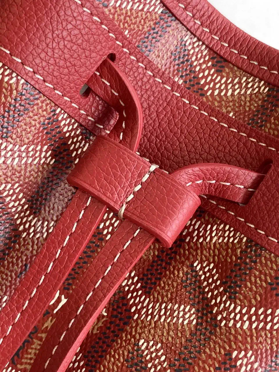 Goyard PEFLOTMINTY01CL03P Petit Flot Mini bucket bag Gy9021