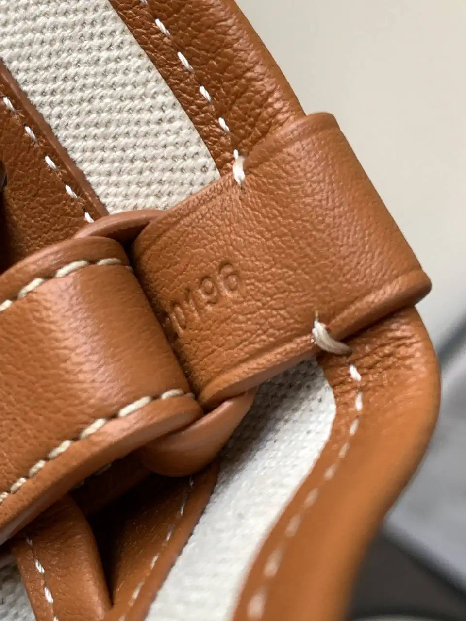 Goyard PEFLOTPMLTY01CL03P Petit Flot Bucket Bag Gy9003