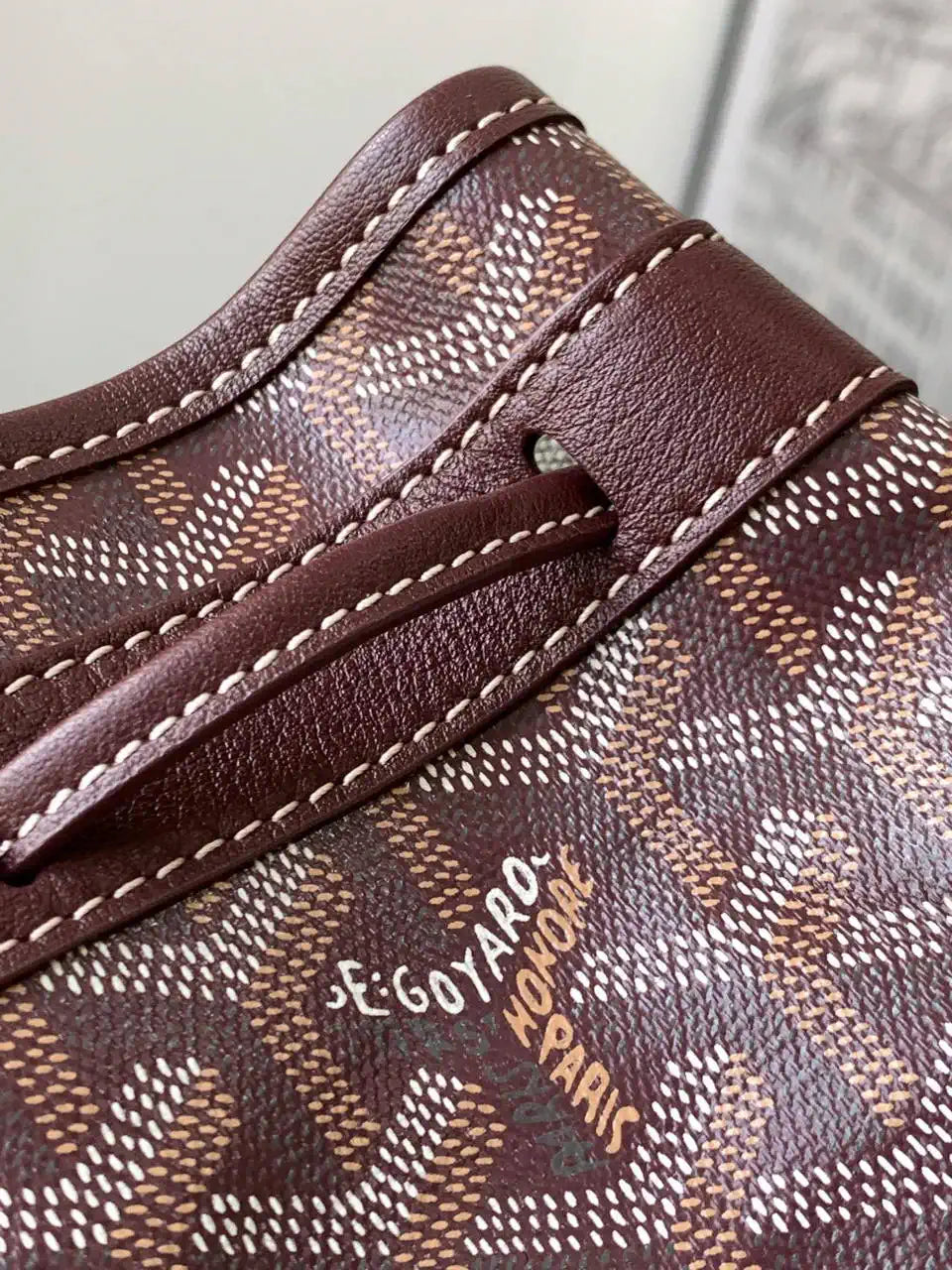 Goyard PEFLOTPMLTY01CL03P Petit Flot Bucket Bag Gy9005