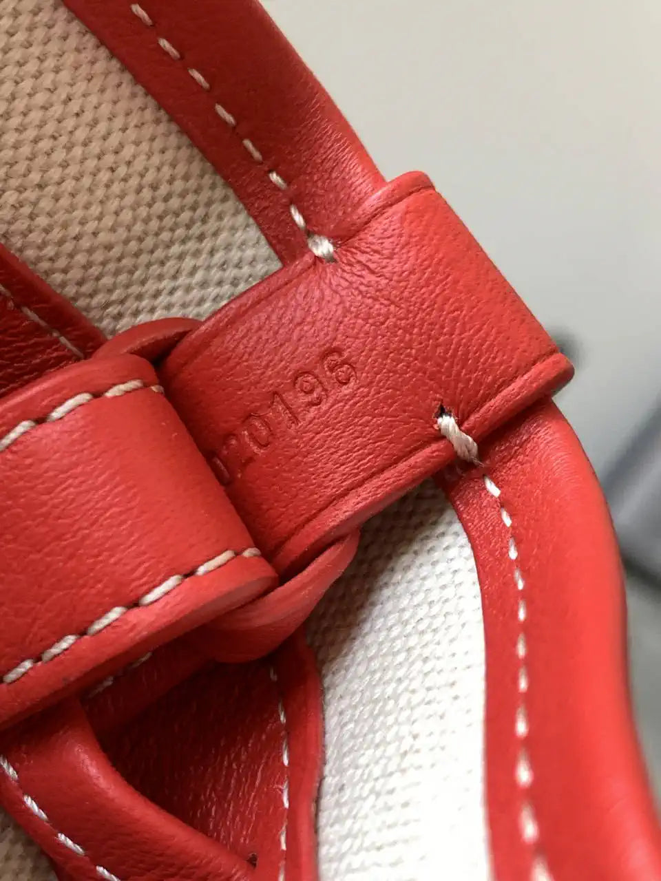 Goyard PEFLOTPMLTY01CL03P Petit Flot Bucket Bag Gy9006