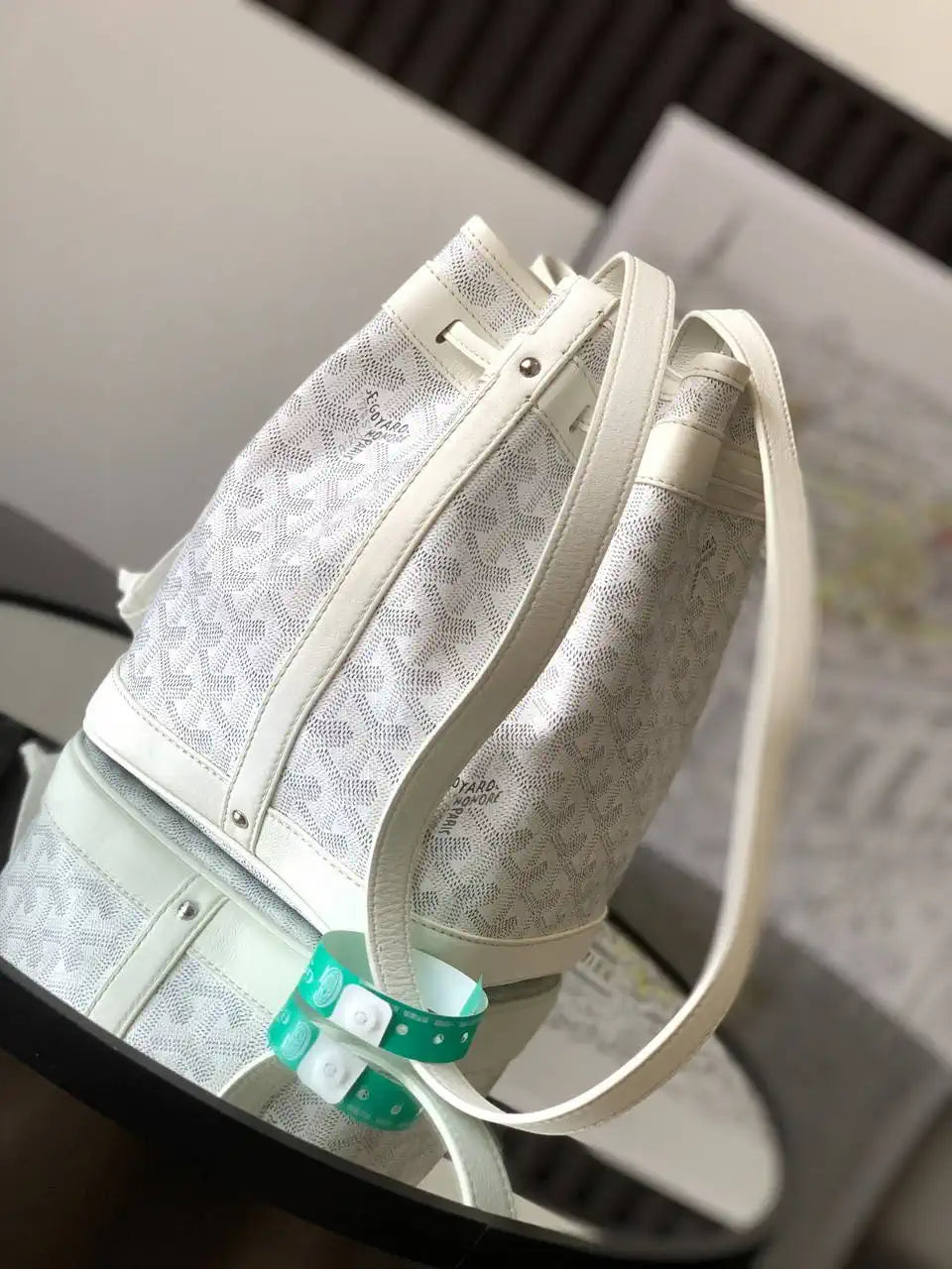 Goyard PEFLOTPMLTY01CL03P Petit Flot Bucket Bag Gy9007