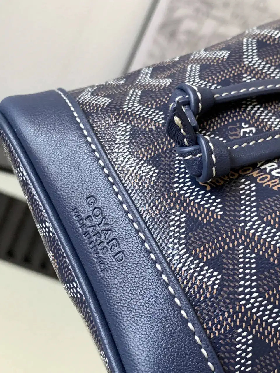 Goyard PEFLOTPMLTY01CL03P Petit Flot Bucket Bag Gy9008