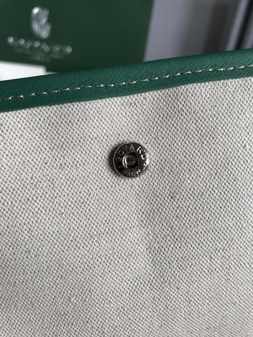 Goyard PLUMETPMLTY50CL50P Portefeuille Plumet Pocket Wallet Green - Default Title - View 5