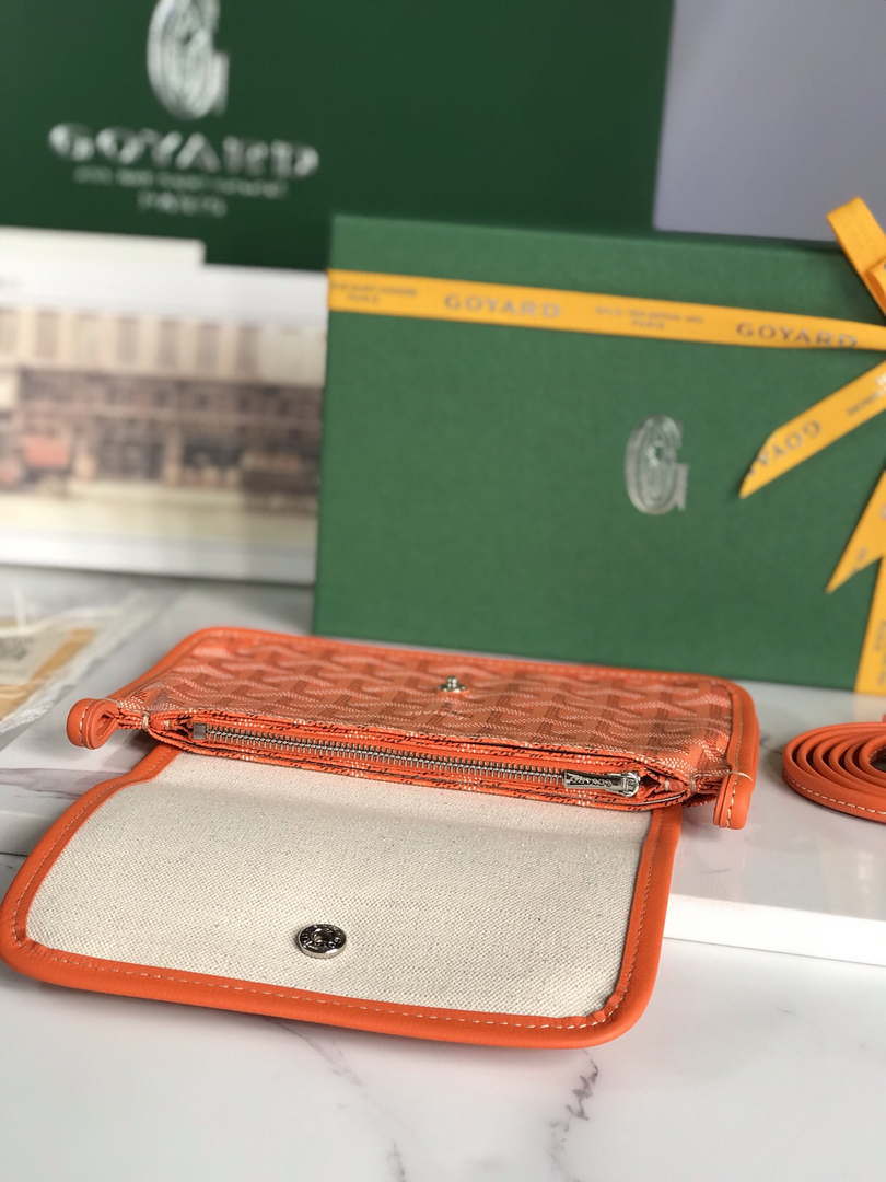 Goyard PLUMETPMLTY50CL50P Portefeuille Plumet Pocket Wallet Orange - Default Title - View 5