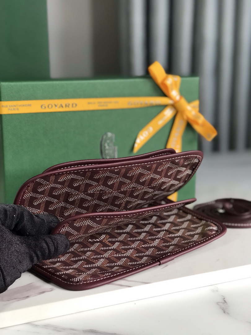 Goyard PLUMETPMLTY50CL50P Portefeuille Plumet Pocket Wallet Wine Red