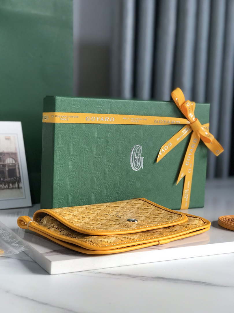 Goyard PLUMETPMLTY50CL50P Portefeuille Plumet Pocket Wallet Yellow - Default Title - View 4