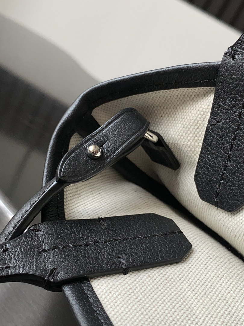 Goyard POICLAPMLTY11CL61P Poitiers Claire Voie Bag Black brown - Default Title - View 8