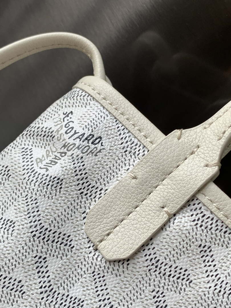 Goyard POICLAPMLTY11CL61P Poitiers Claire Voie Bag White