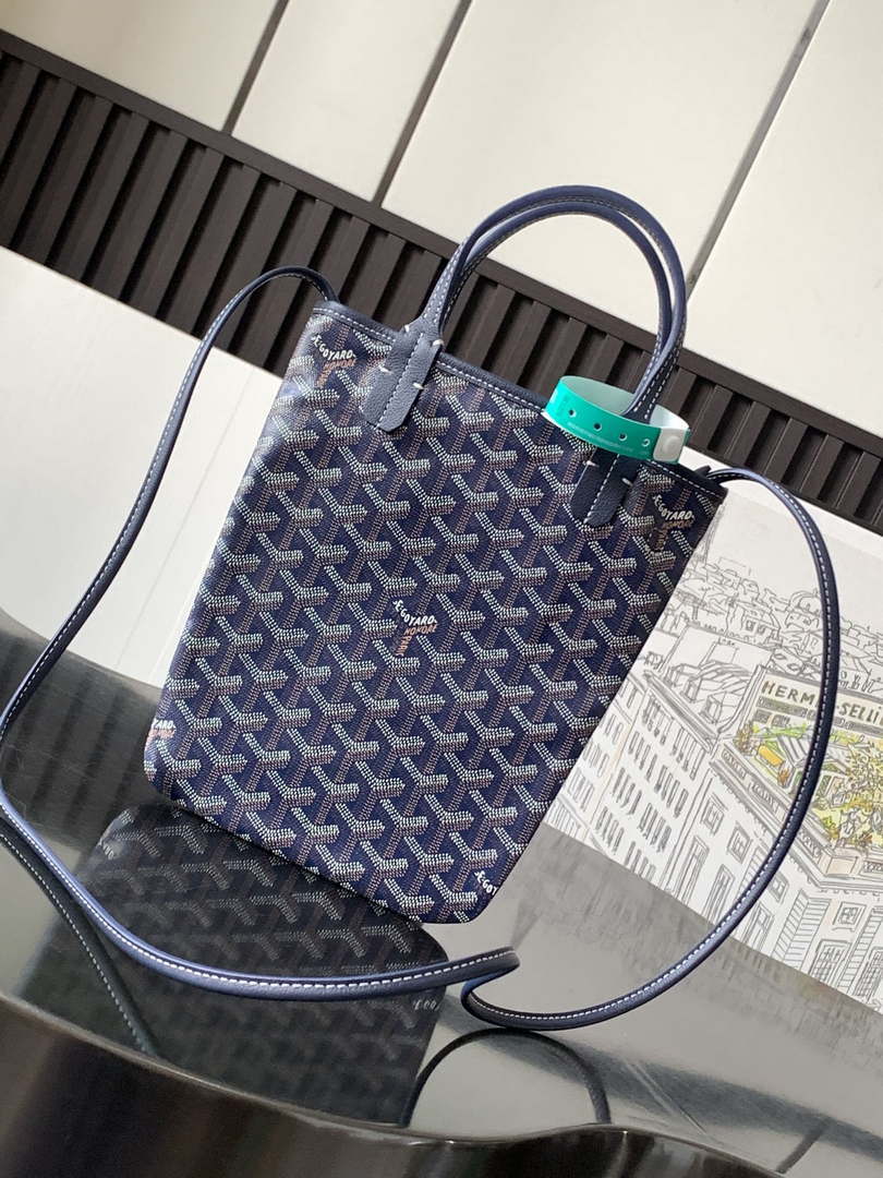 Goyard POICLAPMLTY11CL61P Poitiers Claire Voie Bag Navy Blue - Default Title - View 2