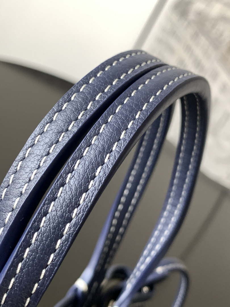 Goyard POICLAPMLTY11CL61P Poitiers Claire Voie Bag Navy Blue - Default Title - View 6