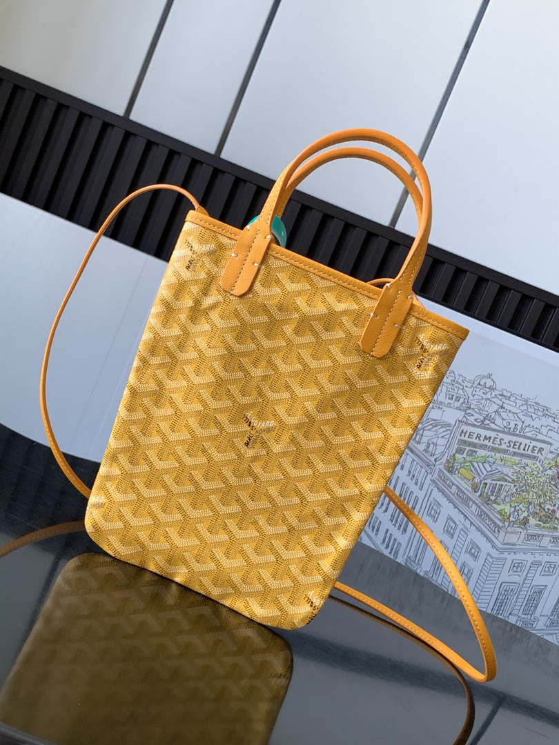 Goyard POICLAPMLTY11CL61P Poitiers Claire Voie Bag Yellow - Default Title - View 1