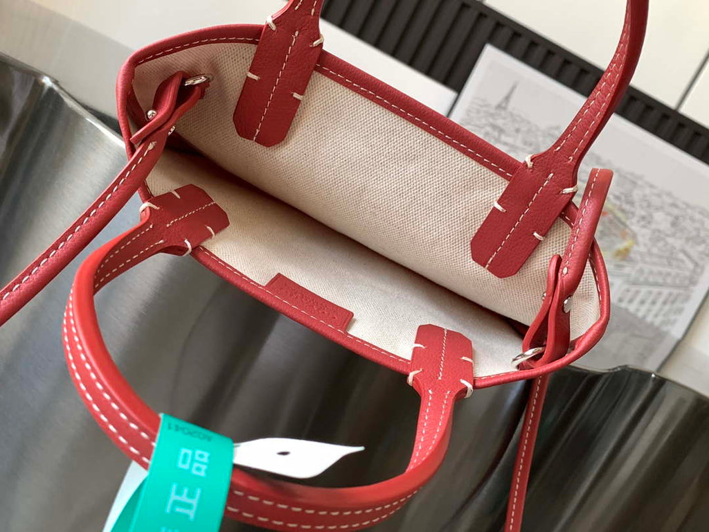 Goyard POICLAPMLTY11CL61P Poitiers Claire Voie Bag Red