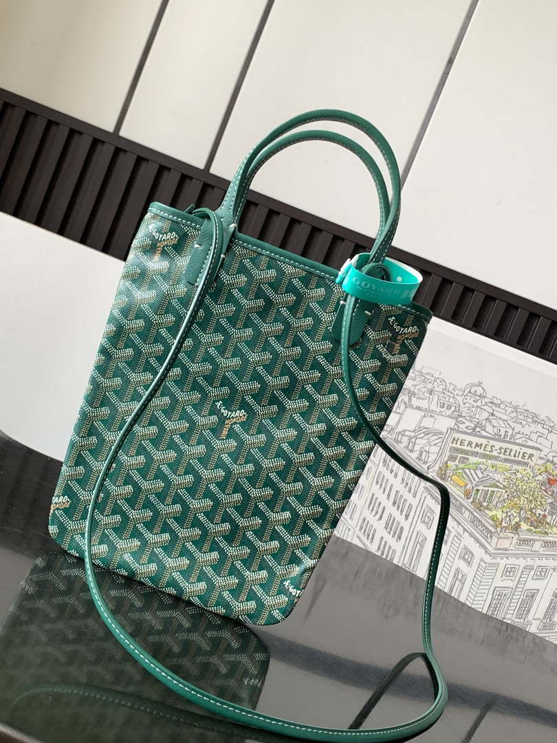 Goyard POICLAPMLTY11CL61P Poitiers Claire Voie Bag Green