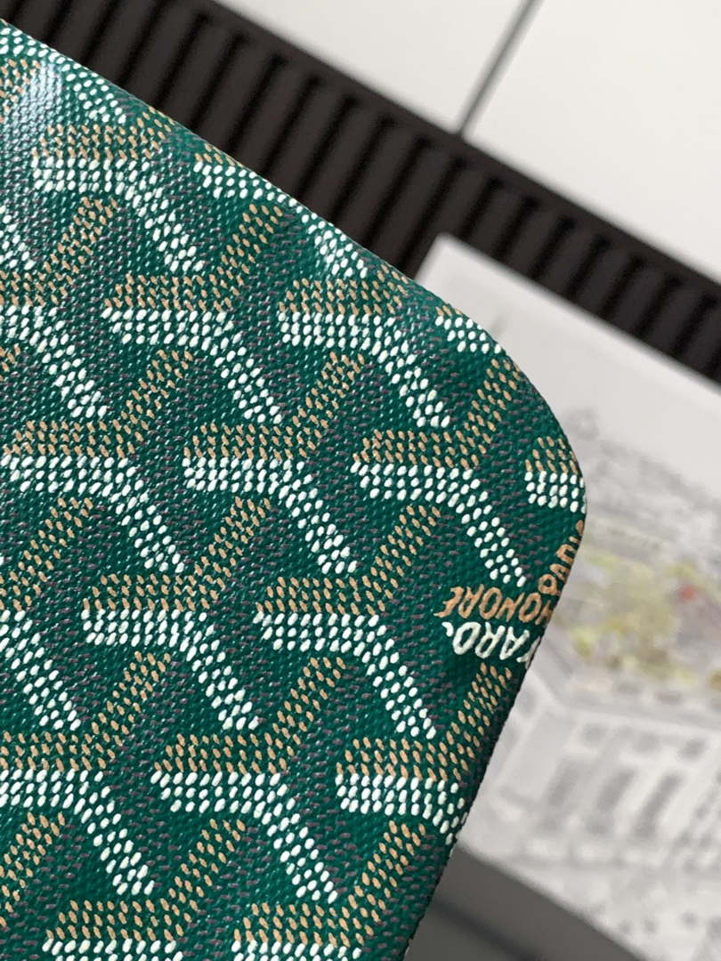 Goyard POICLAPMLTY11CL61P Poitiers Claire Voie Bag Green - Default Title - View 6