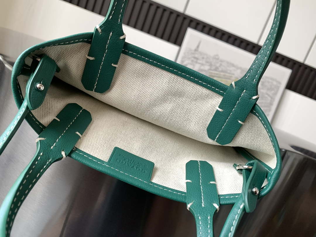 Goyard POICLAPMLTY11CL61P Poitiers Claire Voie Bag Green - Default Title - View 7