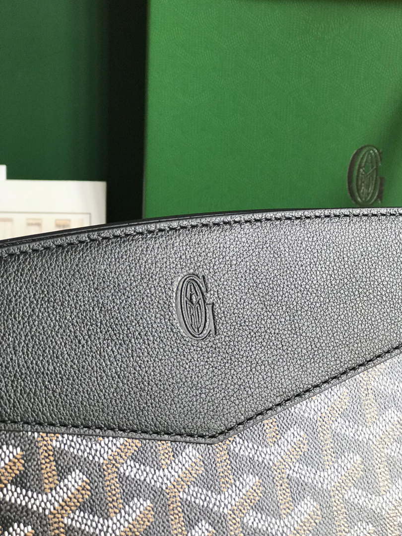 Goyard ROUETSPMLTY07CL07P Rouette Structur¨¦ PM Bag Black