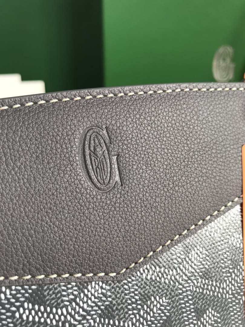 Goyard ROUETSMINTY08CL08P Rouette Structur¨¦ Mini Bag Gray