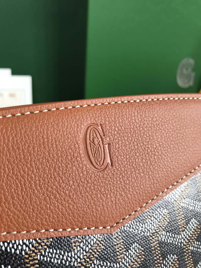 Goyard ROUETSMINTY08CL08P Rouette Structur¨¦ Mini Bag Brown