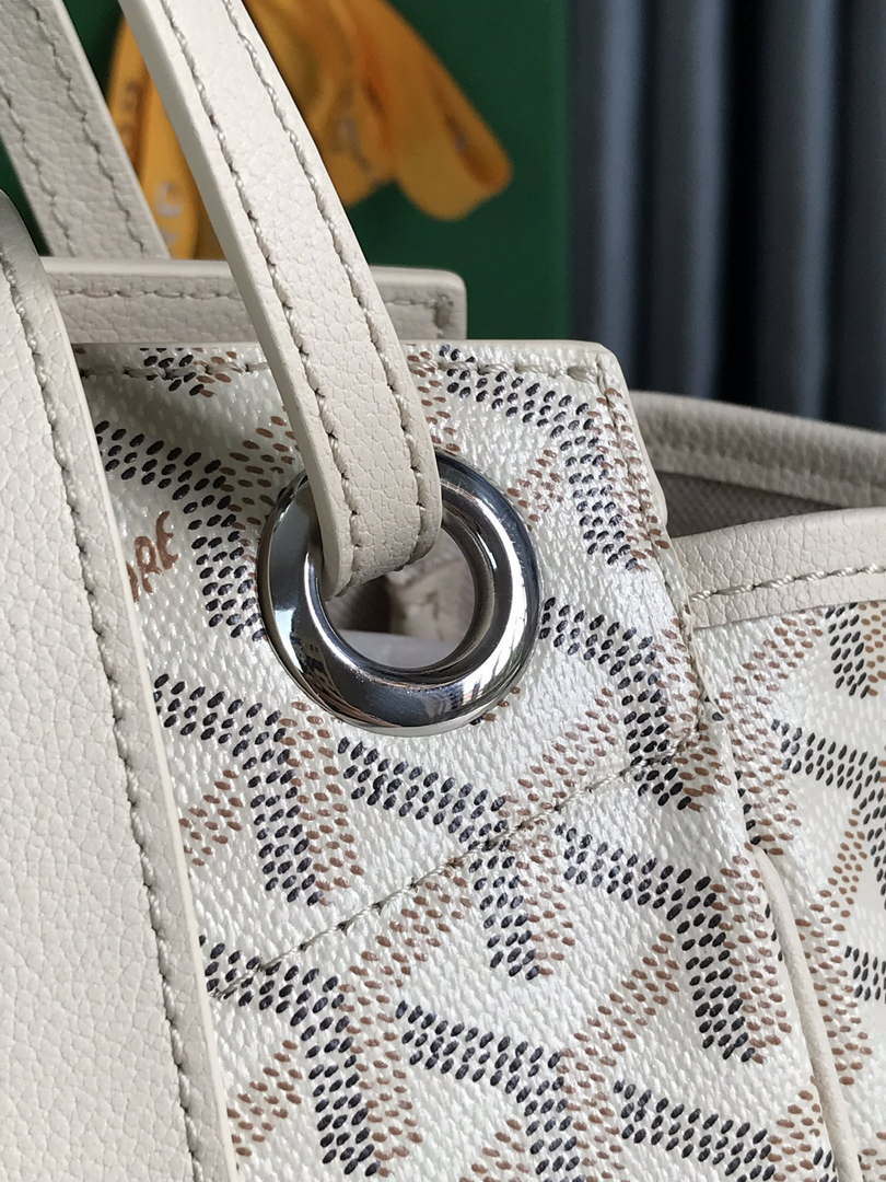 Goyard ROUETTPMLTY07CL07P Rouette Souple Bag Beige
