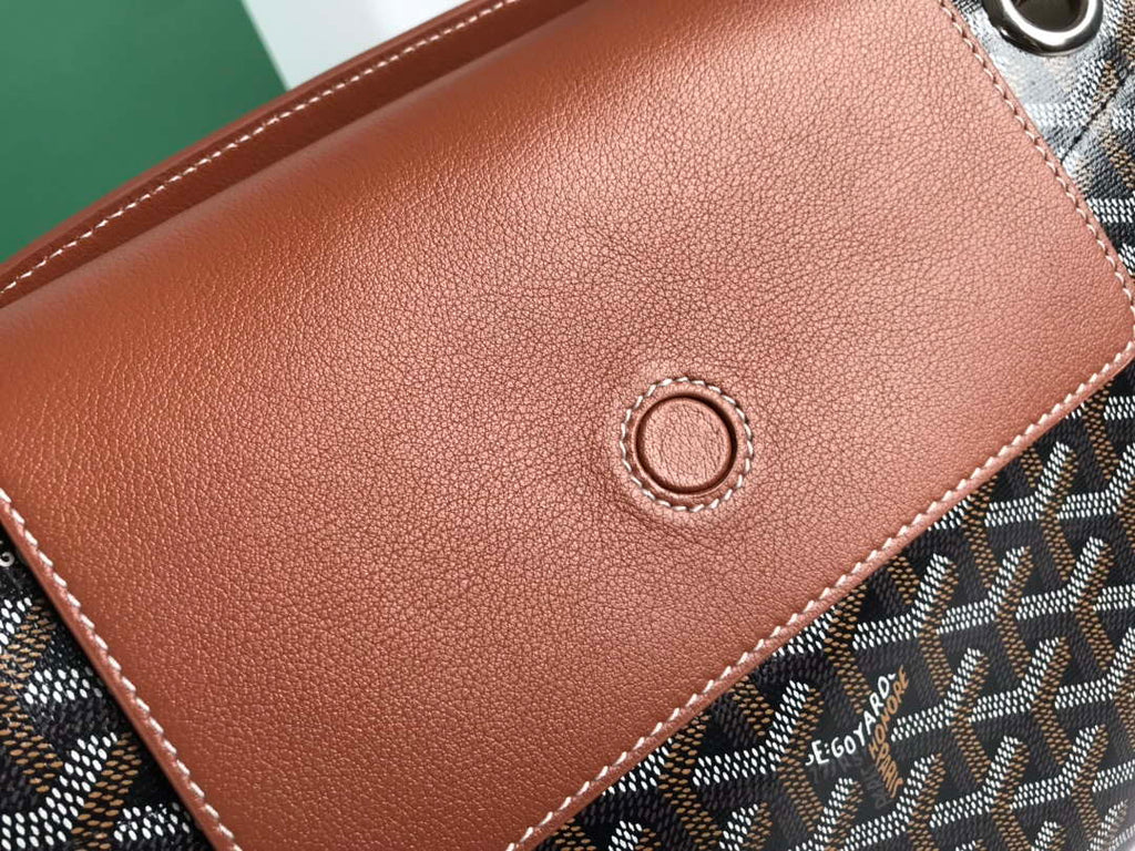 Goyard ROUETTPMLTY07CL07P Rouette Souple Bag Brown