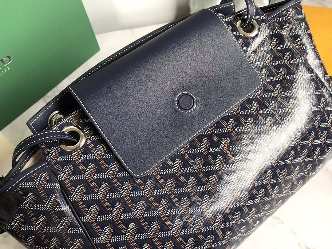 Goyard ROUETTPMLTY07CL07P Rouette Souple Bag Navy Blue