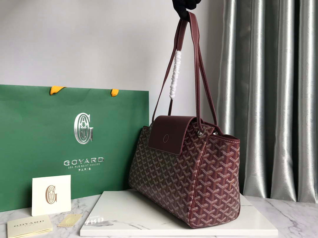 Goyard ROUETTPMLTY07CL07P Rouette Souple Bag Wine Red