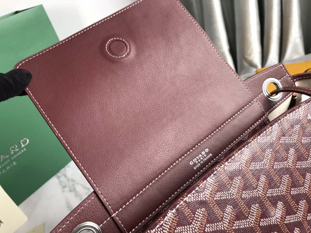 Goyard ROUETTPMLTY07CL07P Rouette Souple Bag Wine Red