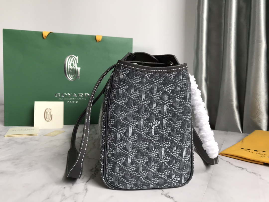 Goyard ROUETTPMLTY07CL07P Rouette Souple Bag Gray