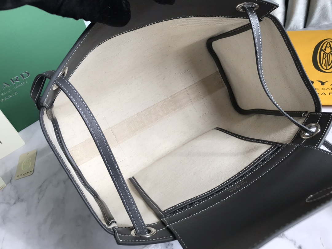 Goyard ROUETTPMLTY07CL07P Rouette Souple Bag Gray